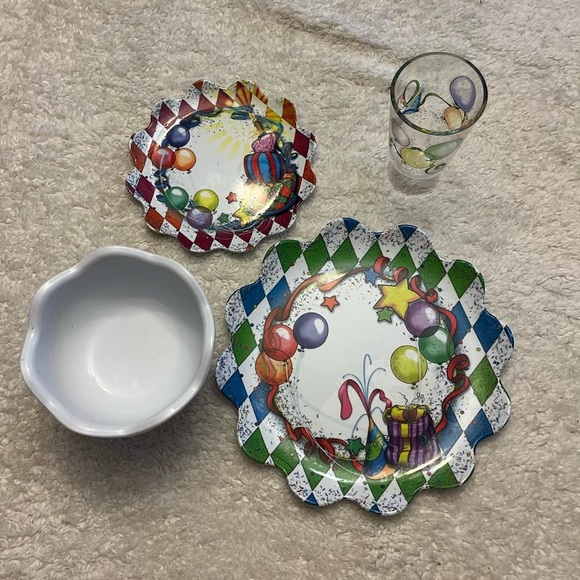 Other - Plastic Celebration Plate & Cup Set